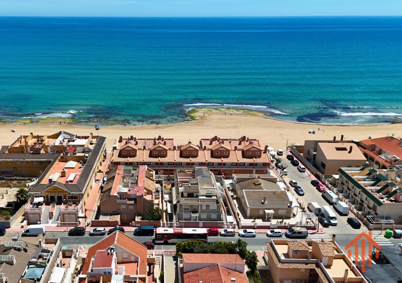 Chalet En La Mata A 50 Metros De La Playa Torrevieja Exterior photo